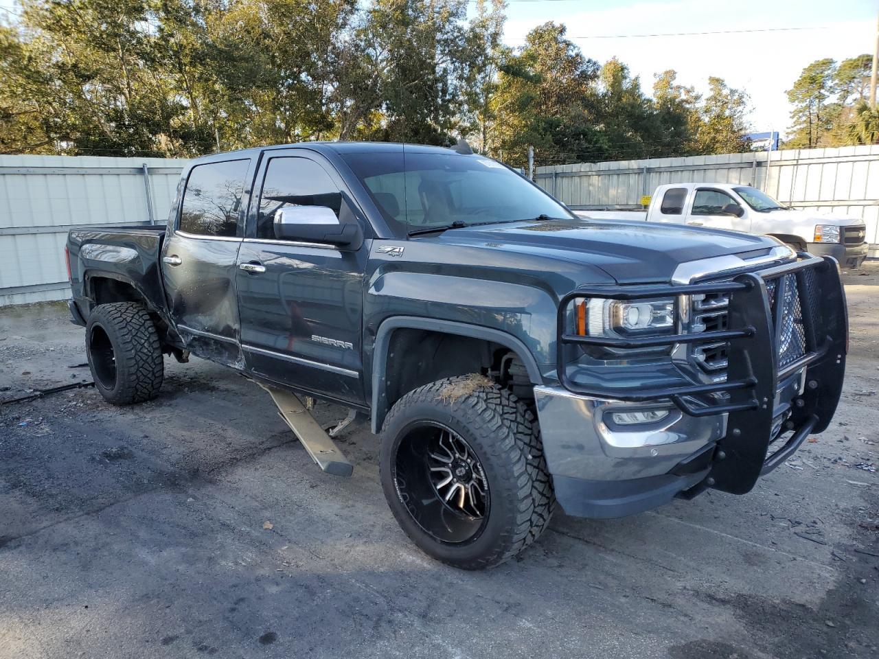 2017 GMC SIERRA K15 - Фото 4