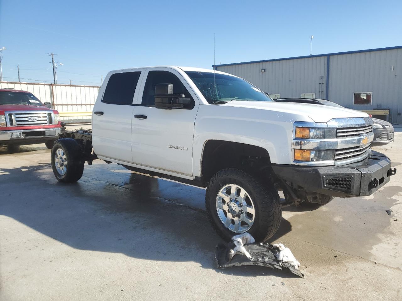 2018 CHEVROLET SILVERADO - Image 4