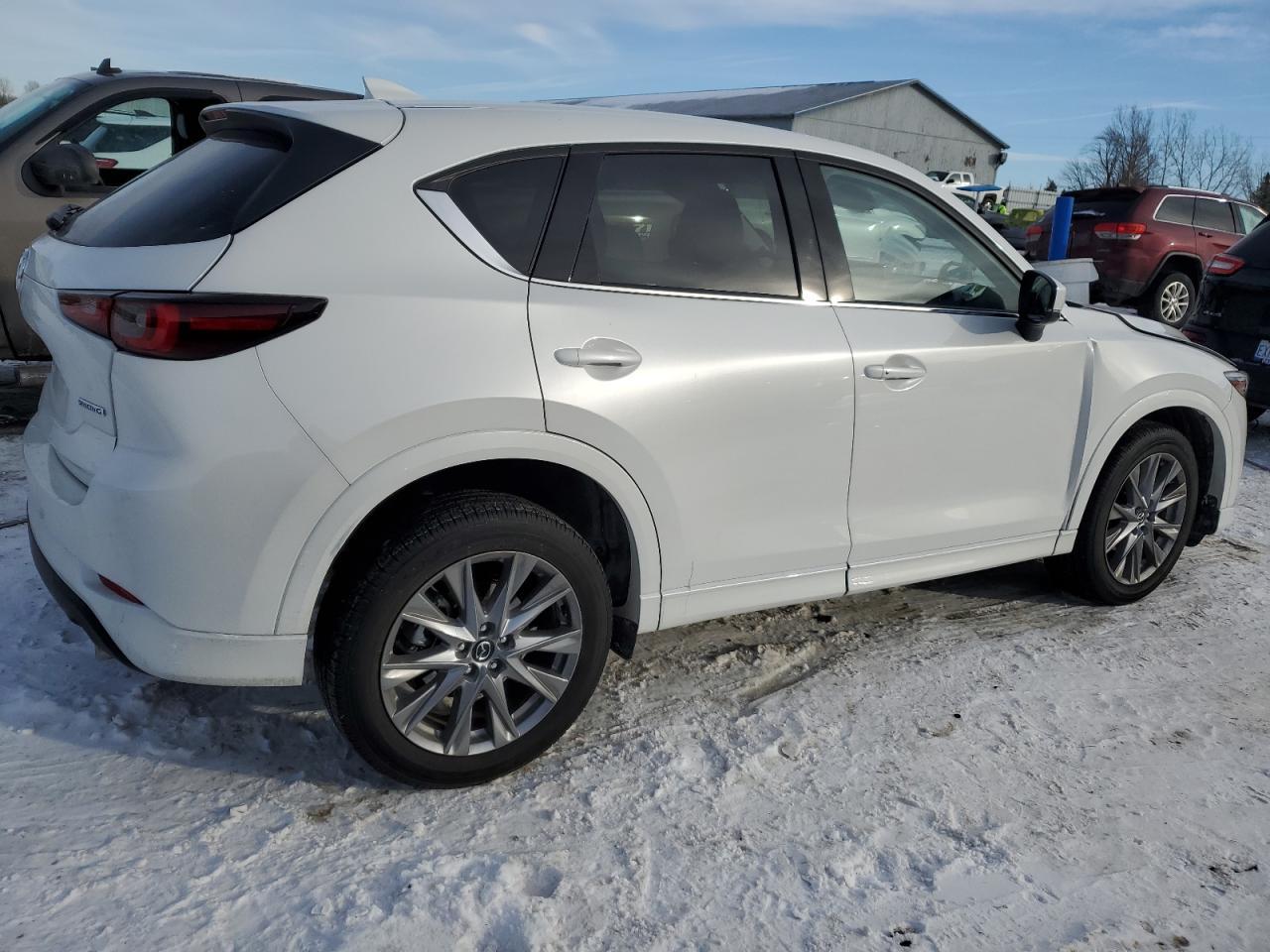 2024 MAZDA CX-5 PREMI - Image 3