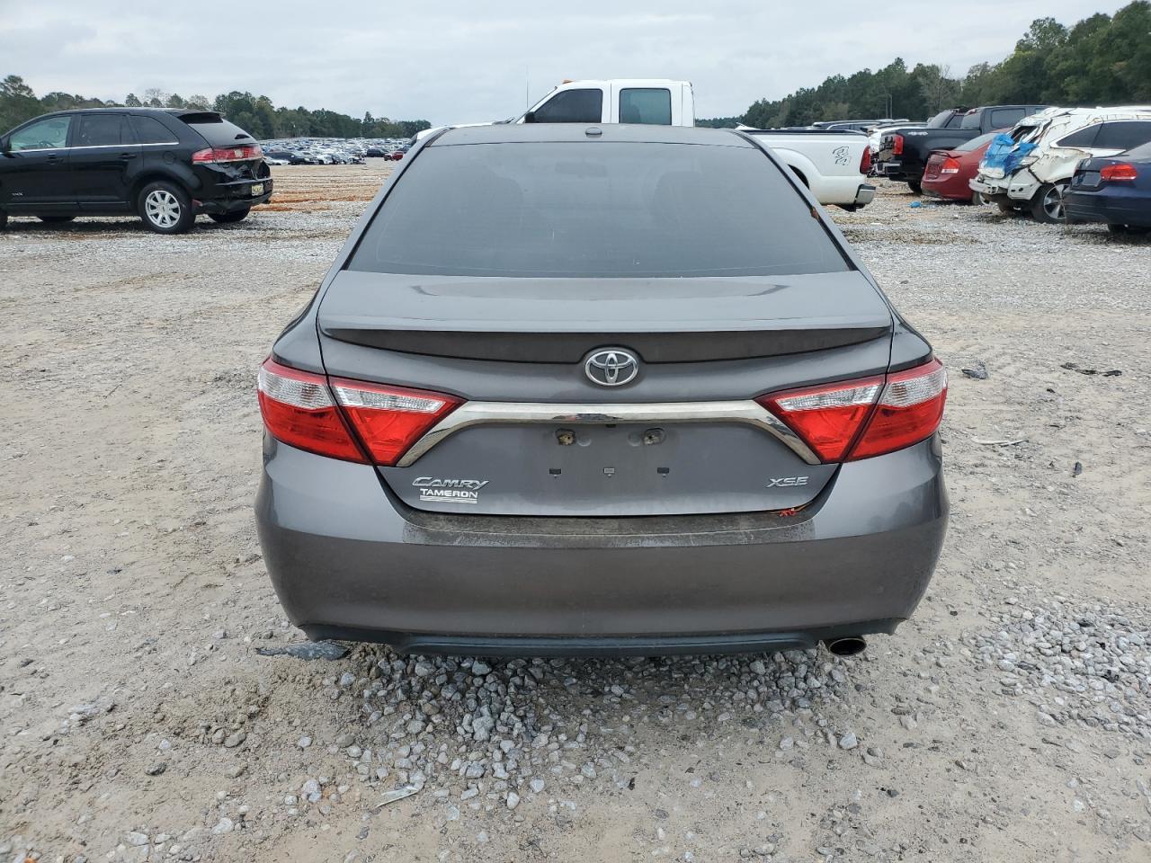2017 TOYOTA CAMRY LE - Фото 6
