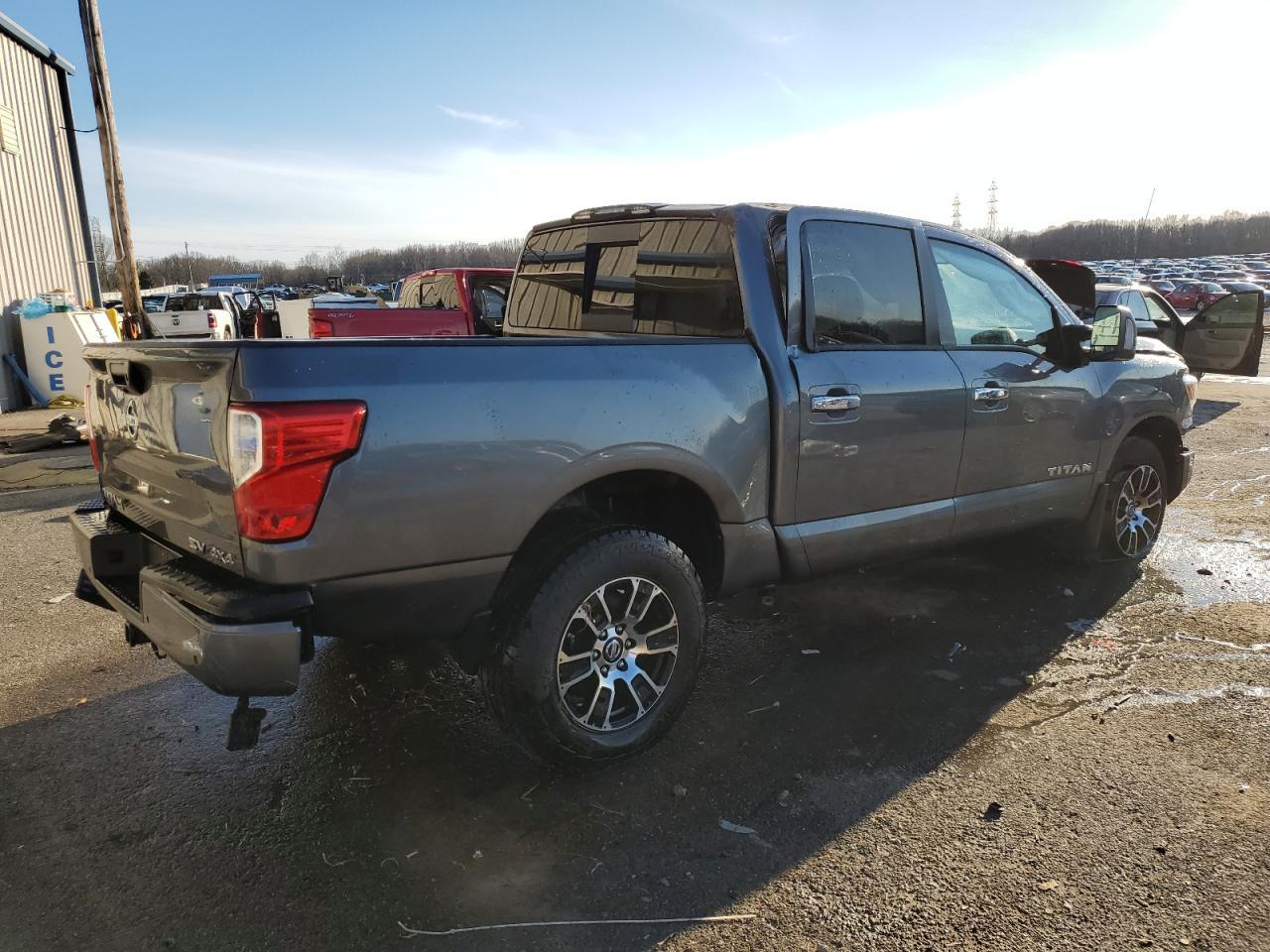 2021 NISSAN TITAN SV - Image 3