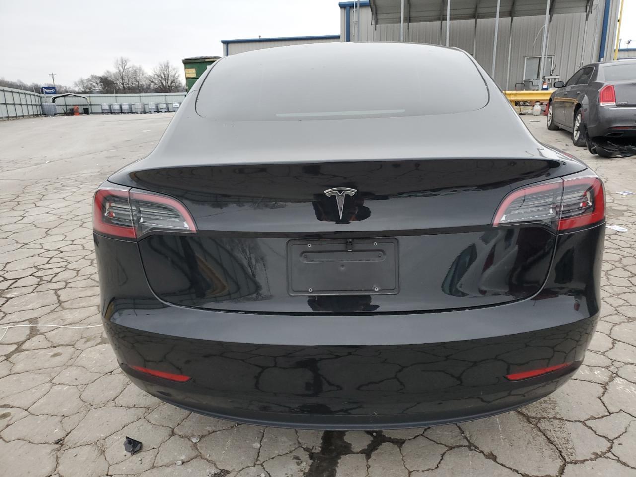 2023 TESLA MODEL 3 - Фото 6