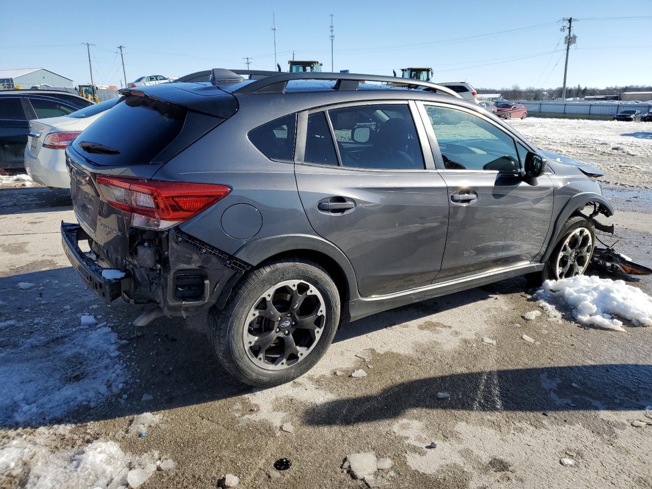 2021 SUBARU CROSSTREK - Фото 3