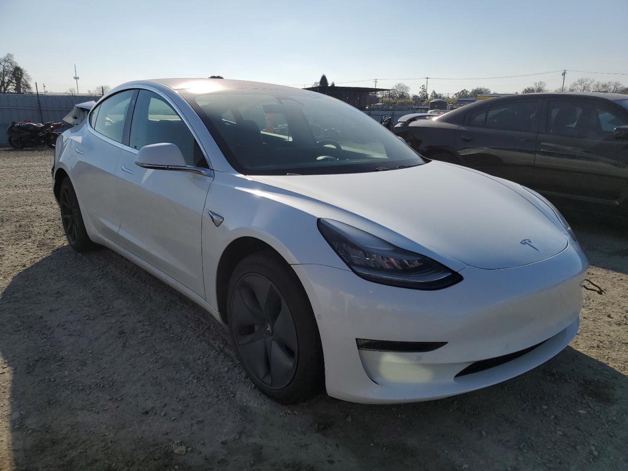 2019 TESLA MODEL 3 - Фото 4