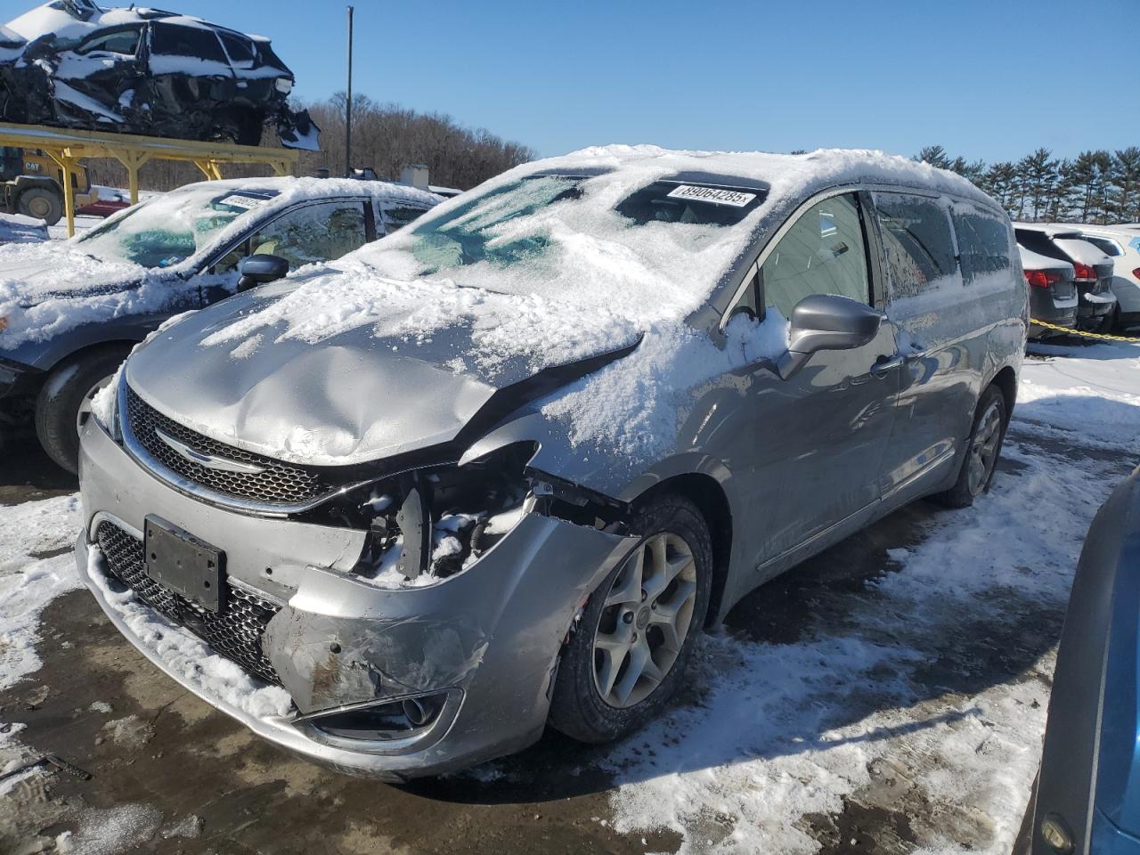 2017 CHRYSLER PACIFICA T