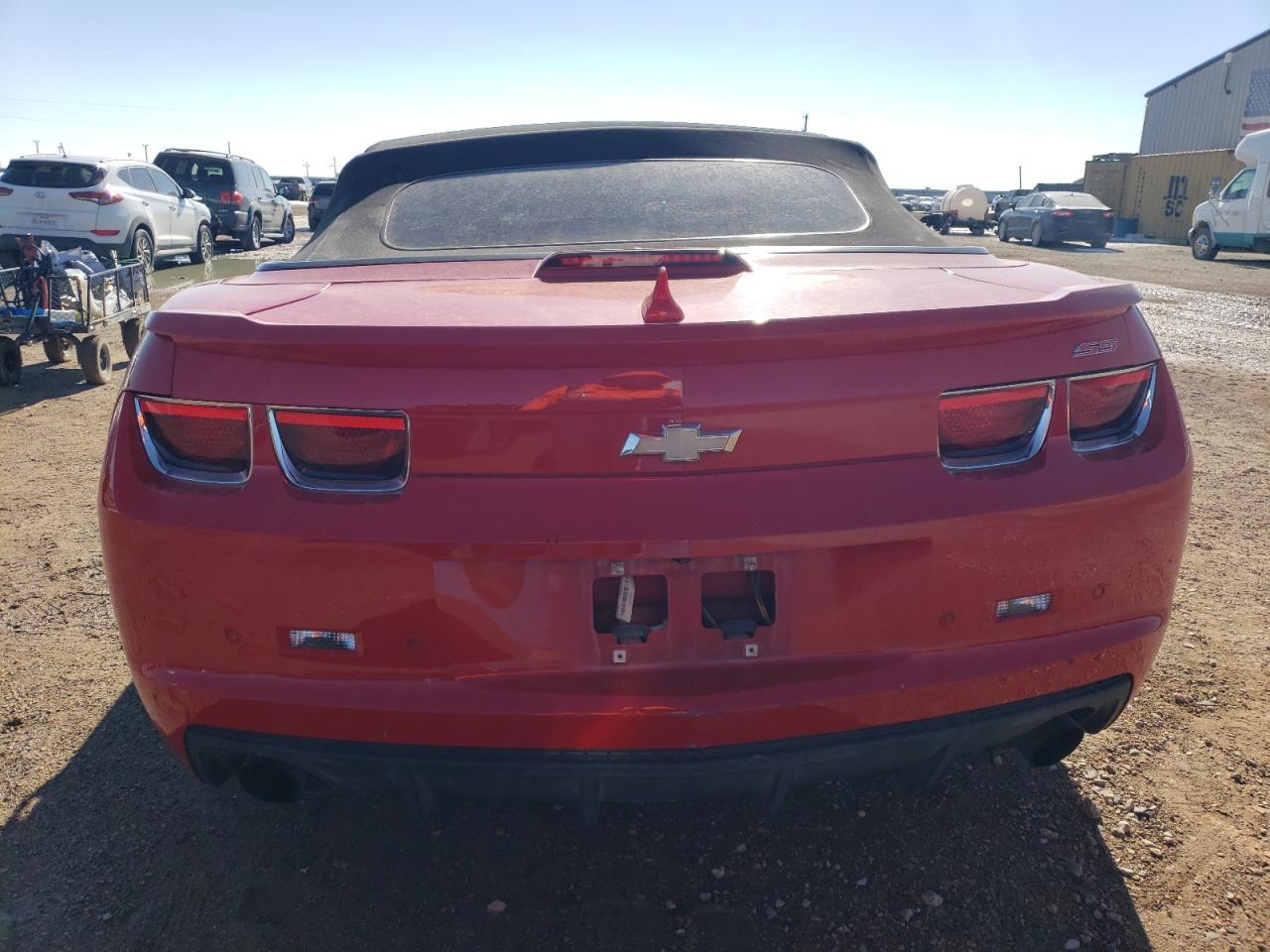 2012 CHEVROLET CAMARO 2SS - Image 6
