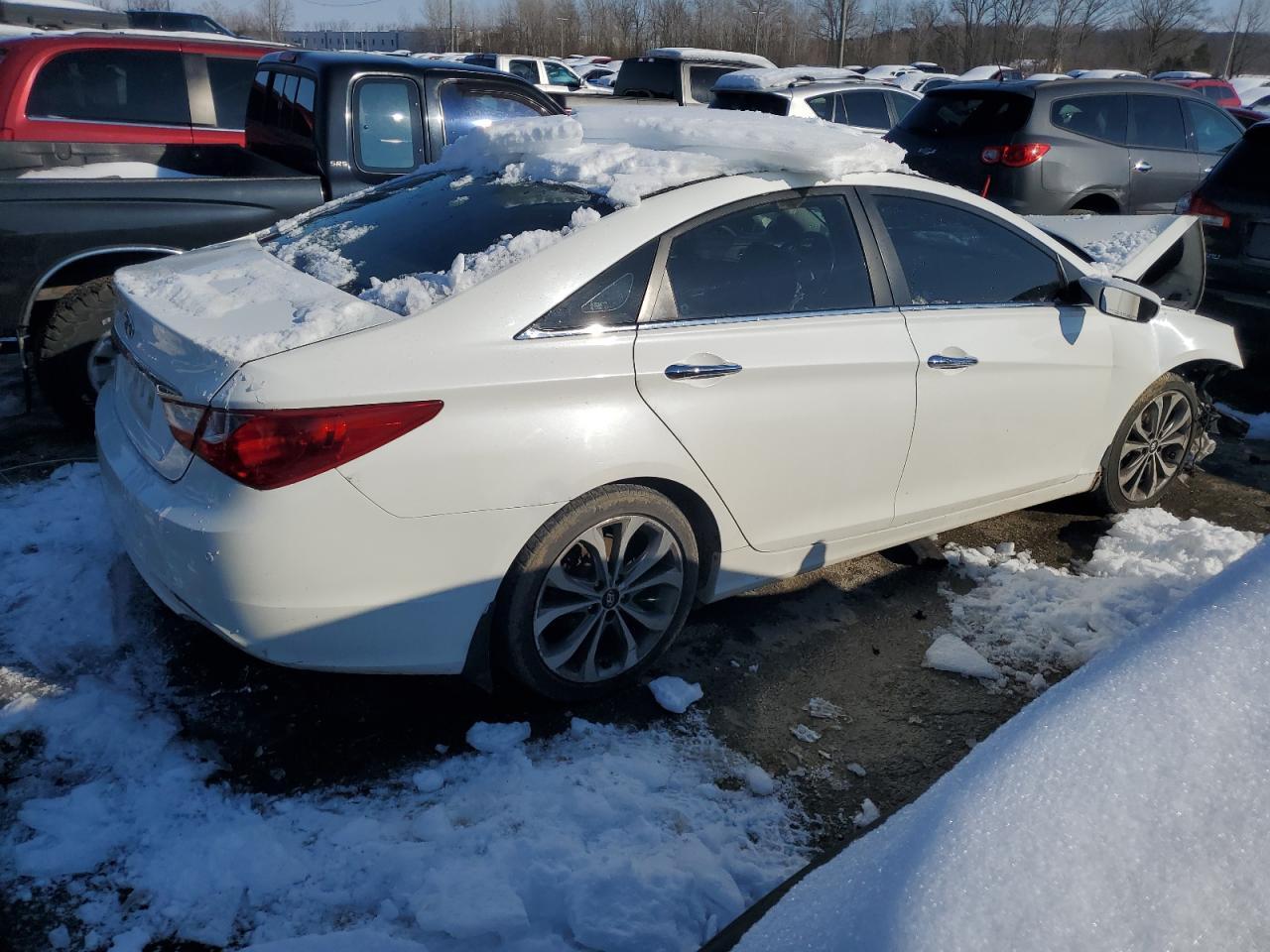 2013 HYUNDAI SONATA SE - Фото 3