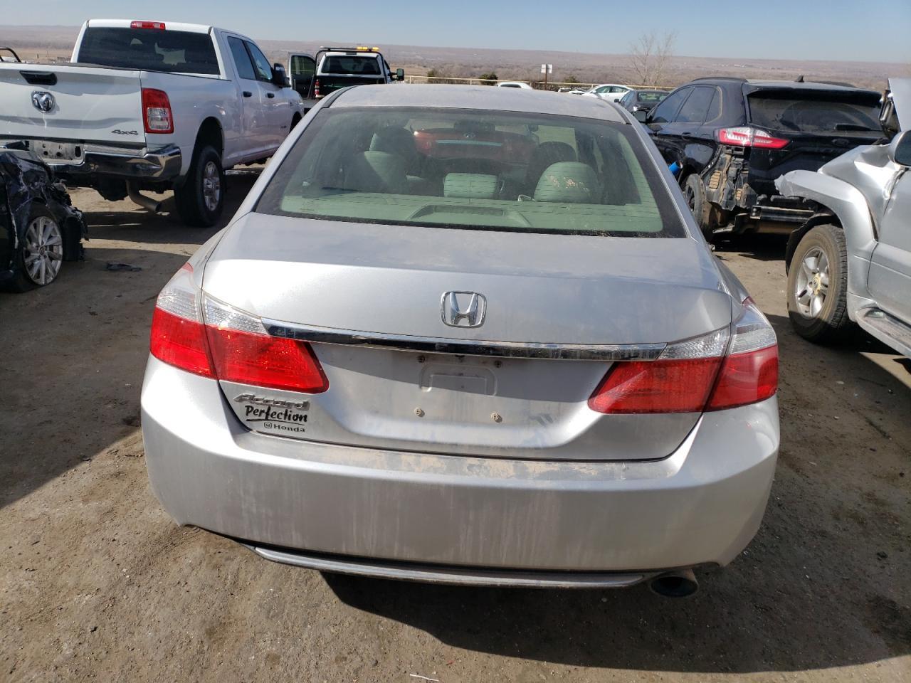 2014 HONDA ACCORD LX - Фото 6