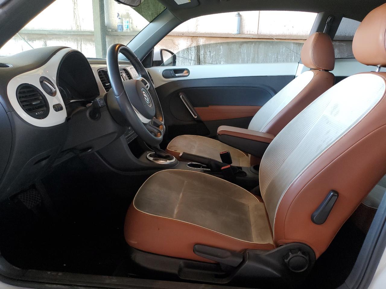 2015 VOLKSWAGEN BEETLE 1.8 - Фото 7