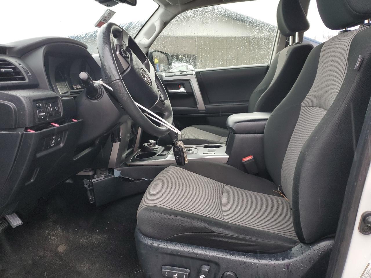 2022 TOYOTA 4RUNNER SR - Image 7