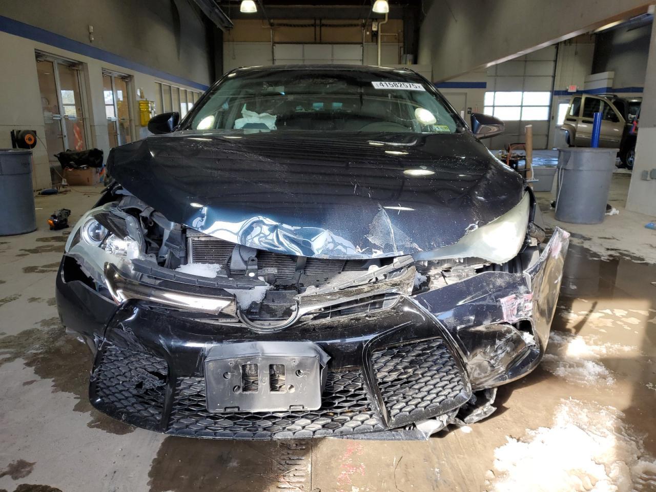 2016 TOYOTA CAMRY LE - Фото 5