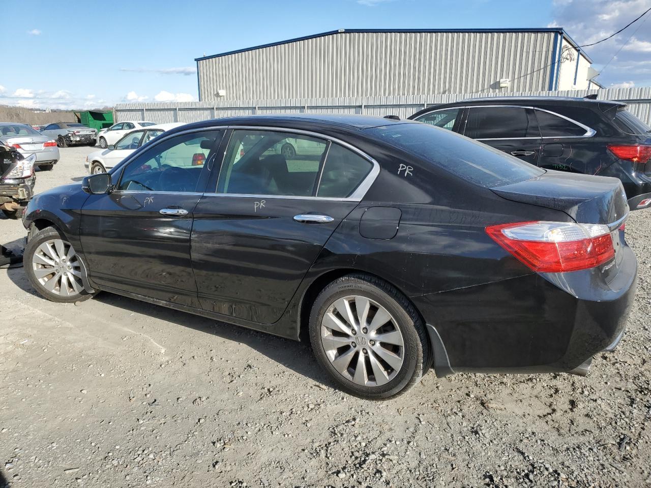 2015 HONDA ACCORD EXL - Image 2