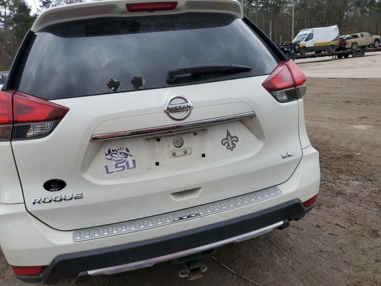 2017 NISSAN ROGUE S - Image 6