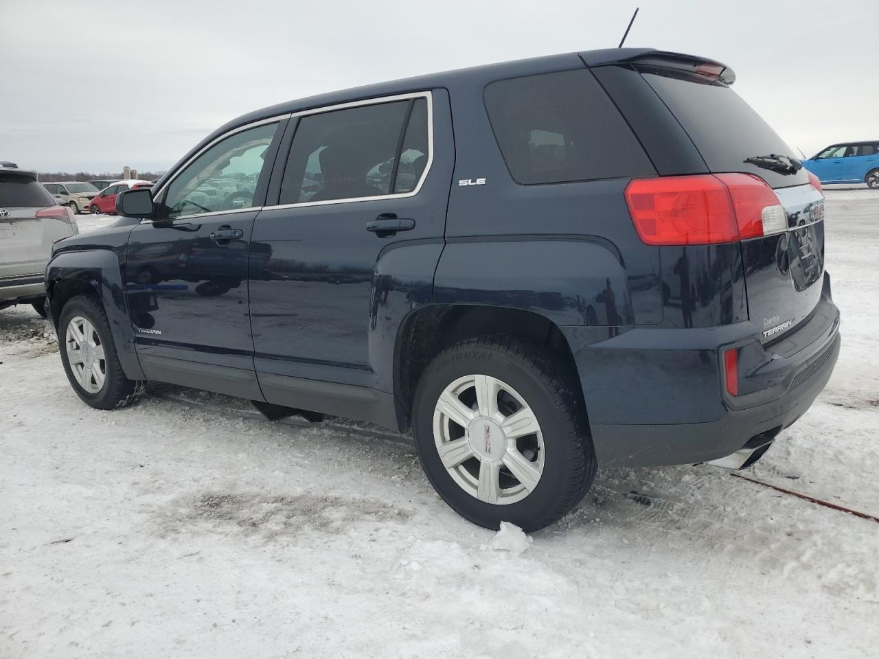2016 GMC TERRAIN SL - Image 2