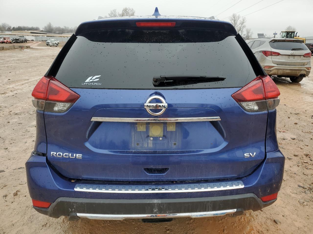 2017 NISSAN ROGUE S - Image 6