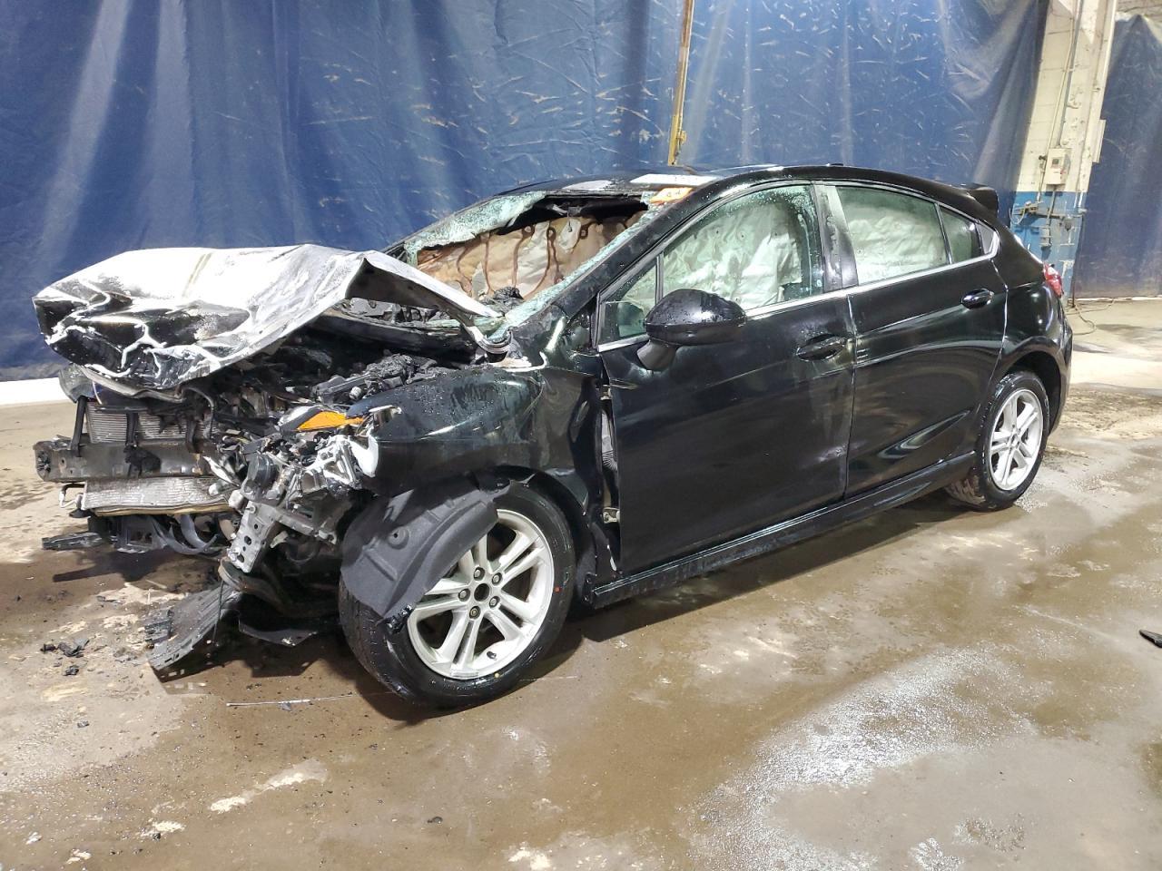 2017 CHEVROLET CRUZE LT