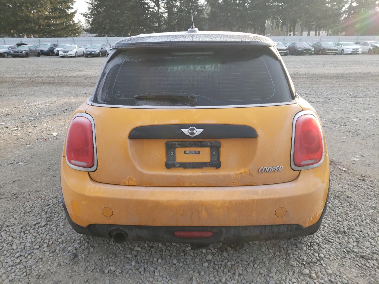 2017 MINI COOPER - Image 6