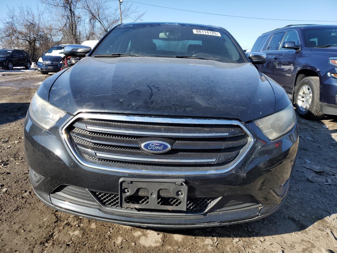 2013 FORD TAURUS LIM - Image 5