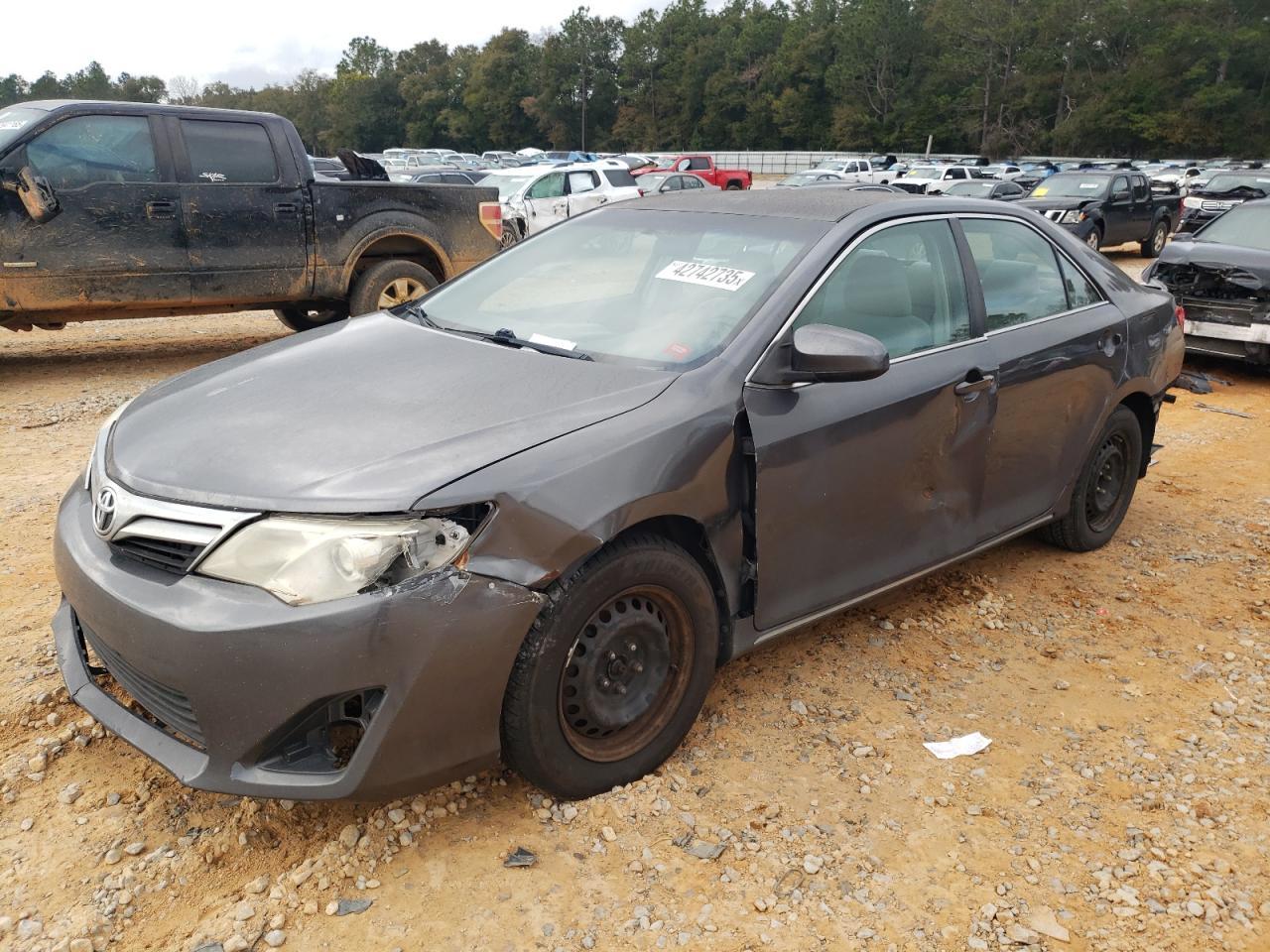 2013 TOYOTA CAMRY L