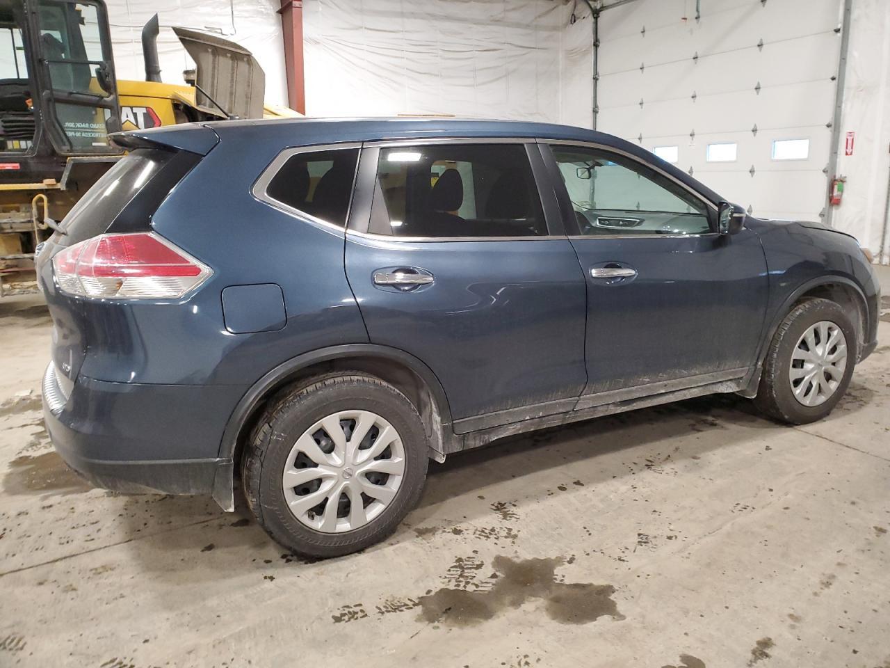 2015 NISSAN ROGUE S - Фото 3
