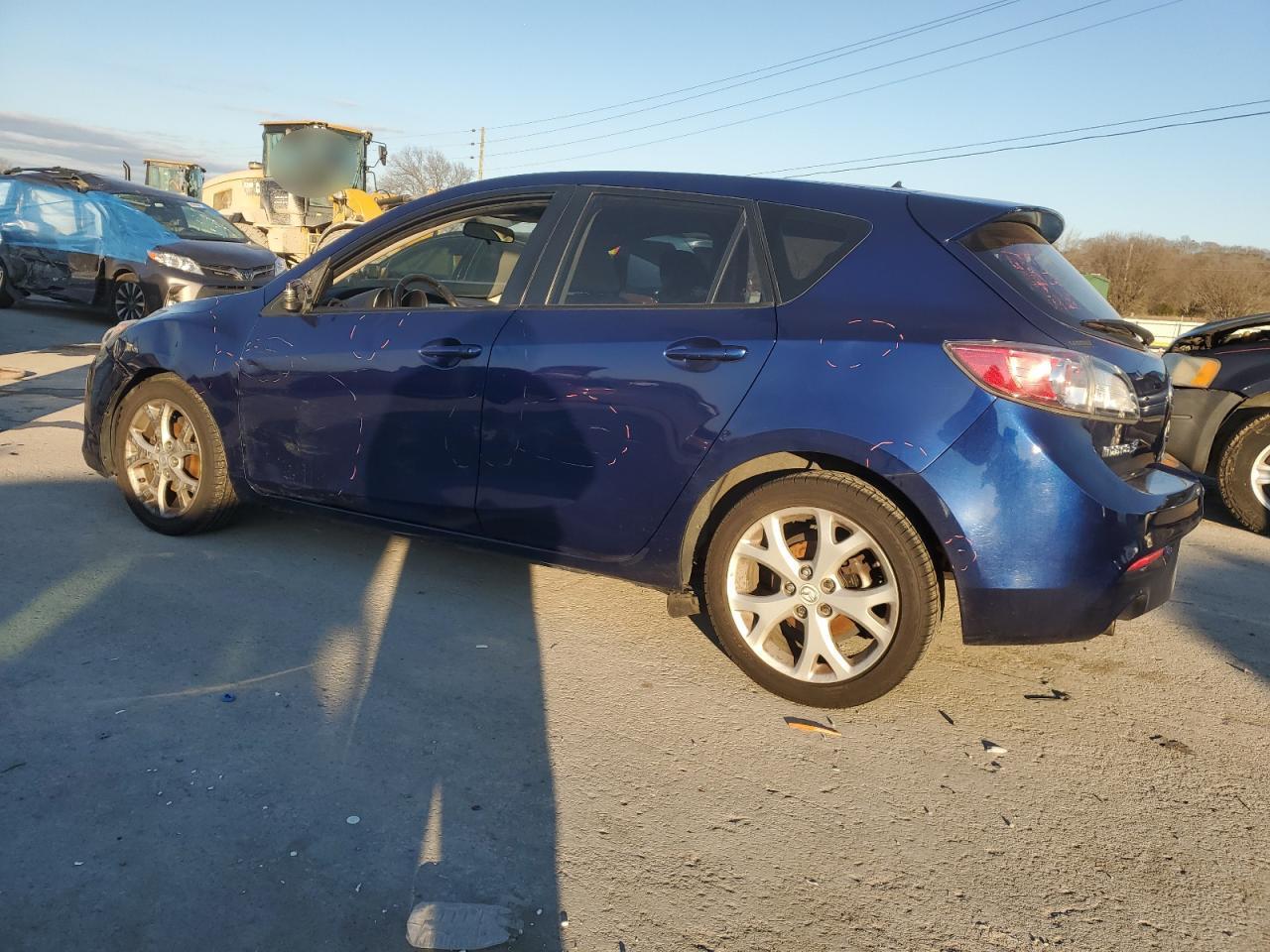 2013 MAZDA 3 I - Фото 2
