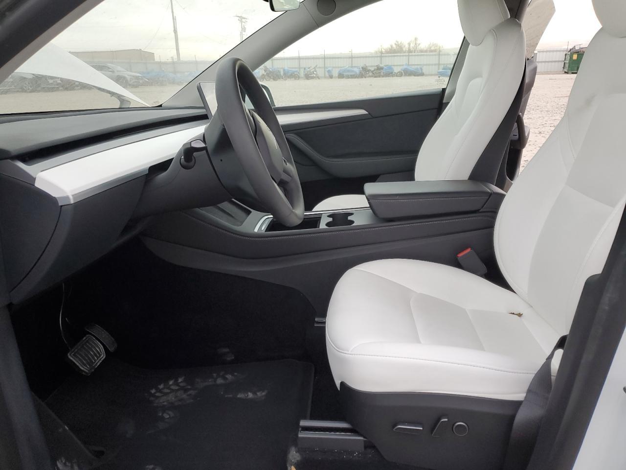 2023 TESLA MODEL Y - Image 7