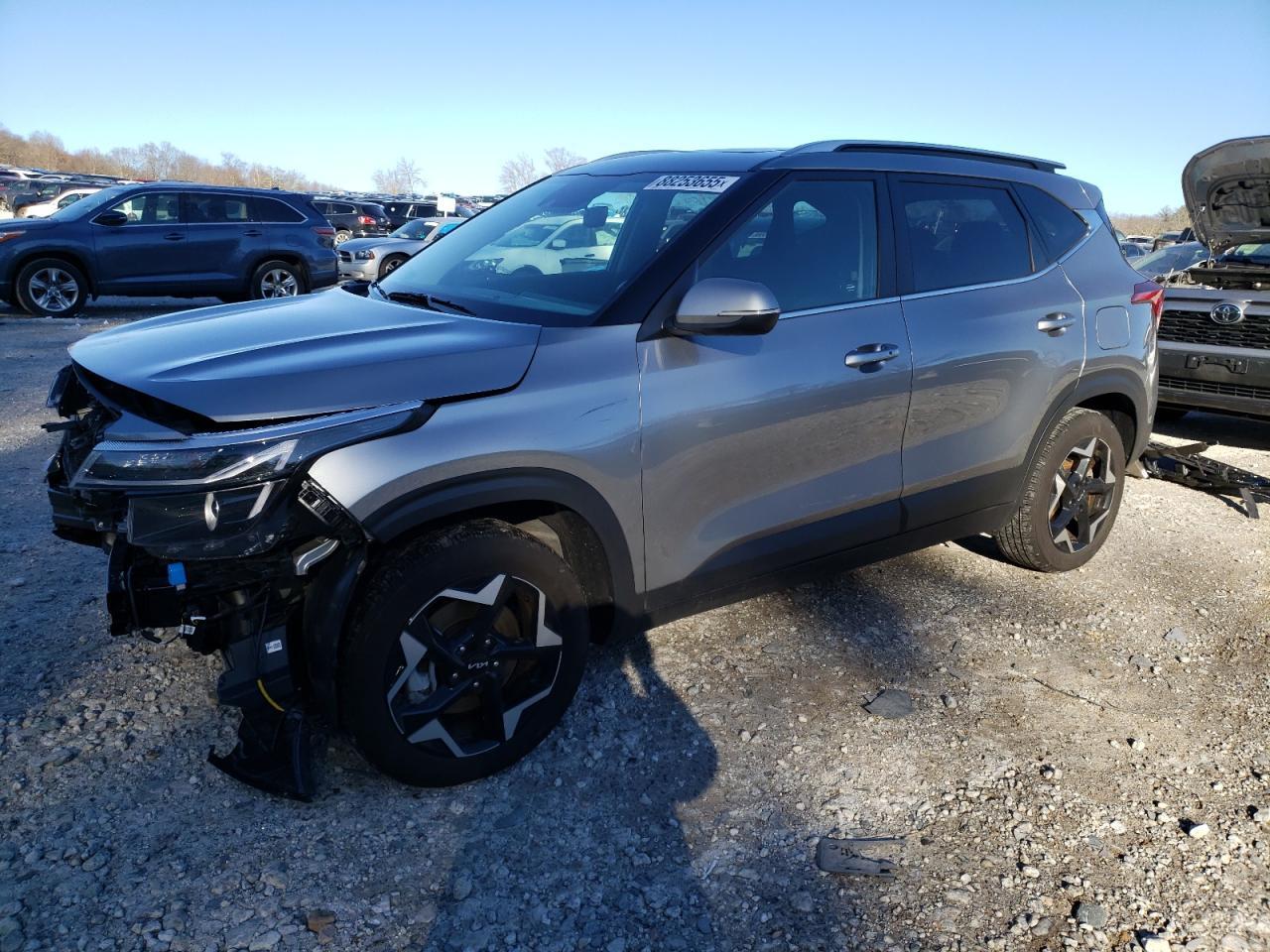 2024 KIA SELTOS EX