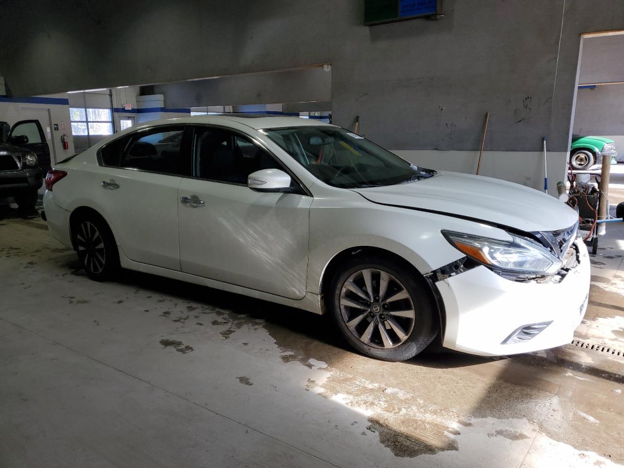 2016 NISSAN ALTIMA 2.5 - Image 4
