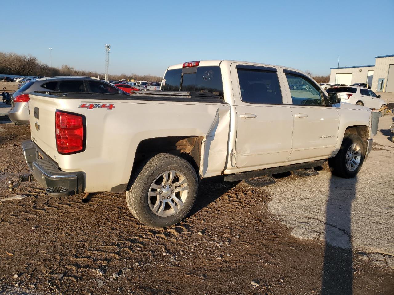 2015 CHEVROLET SILVERADO - Image 3