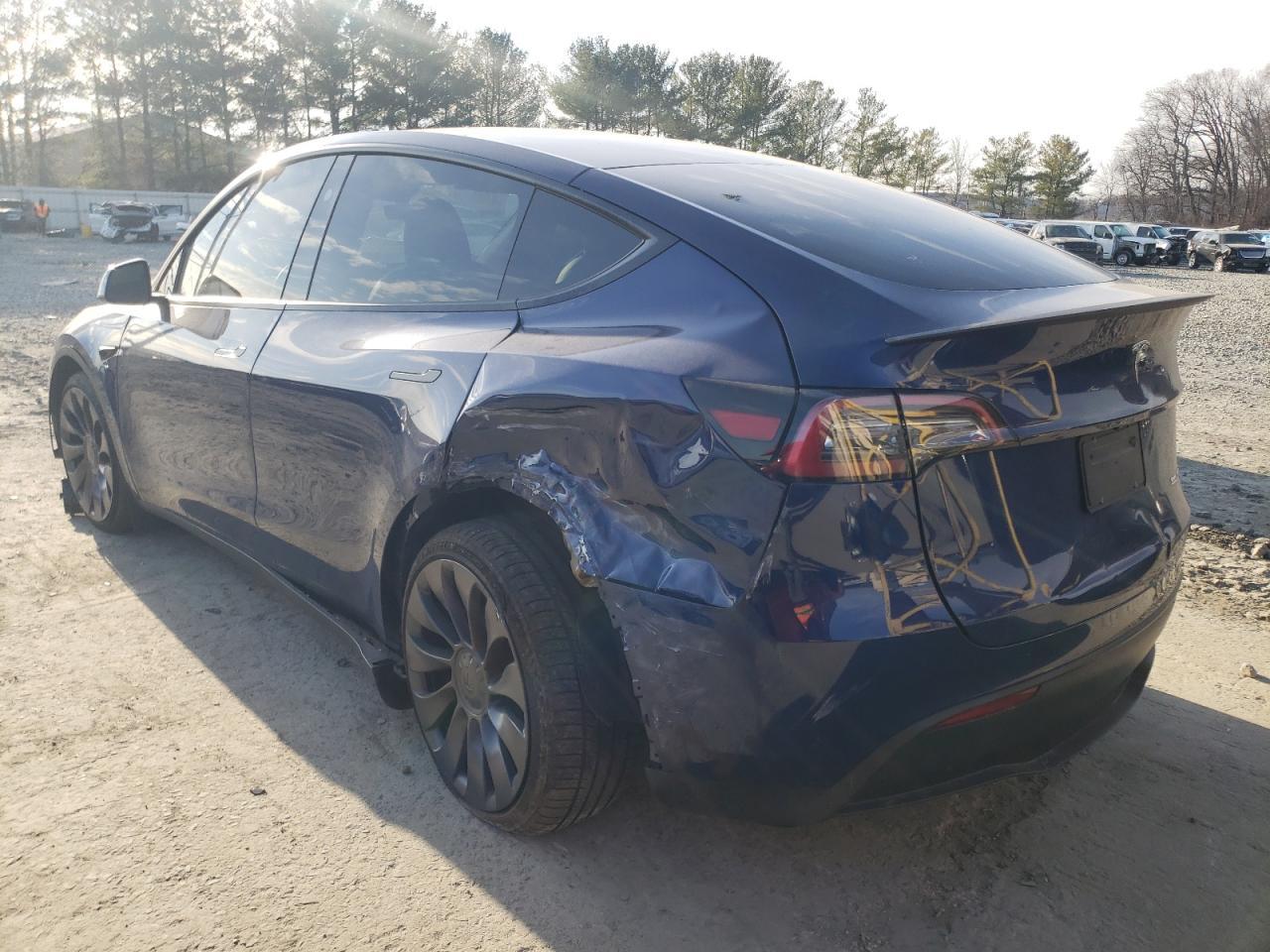 2023 TESLA MODEL Y - Image 2