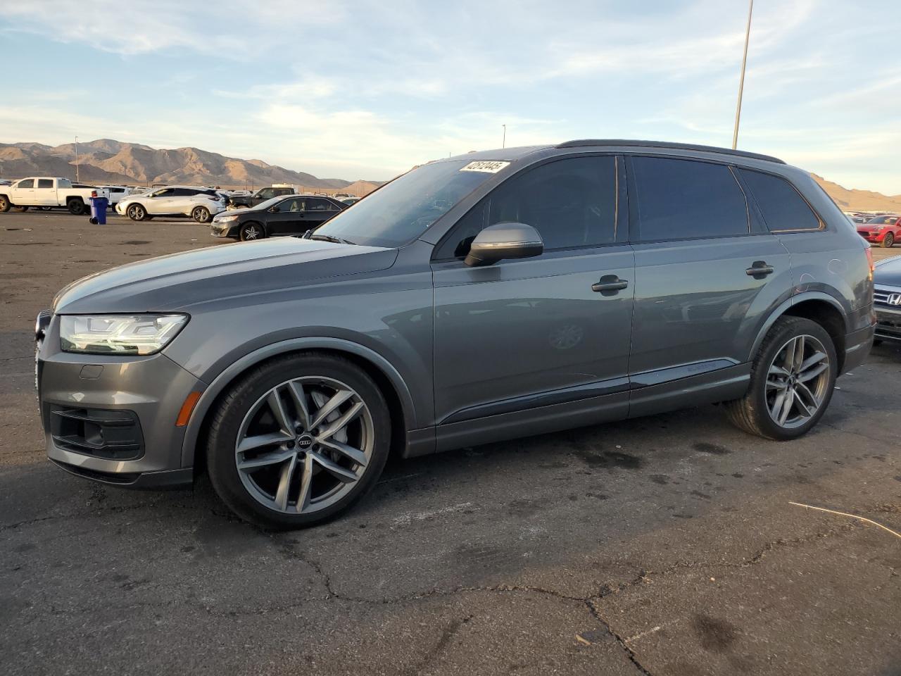 2017 AUDI Q7 PRESTIG