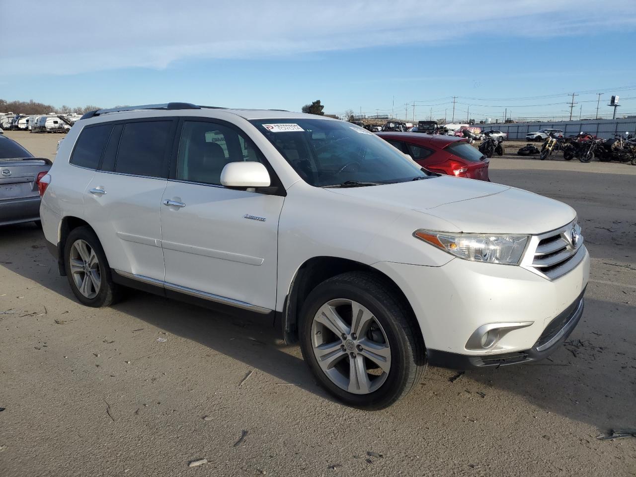 2011 TOYOTA HIGHLANDER - Фото 4