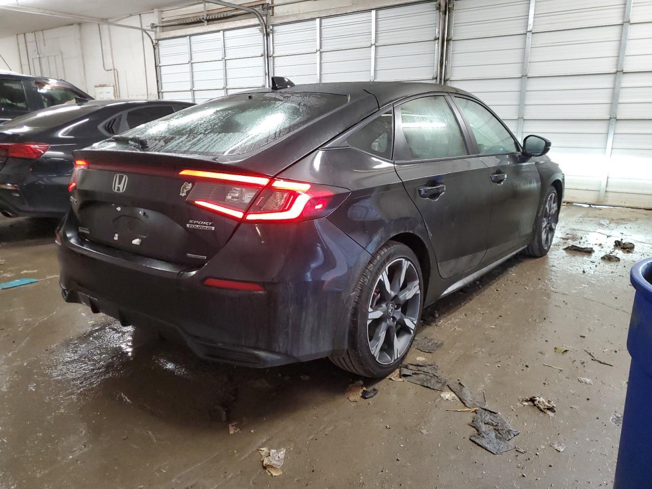 2025 HONDA CIVIC SPOR - Фото 3