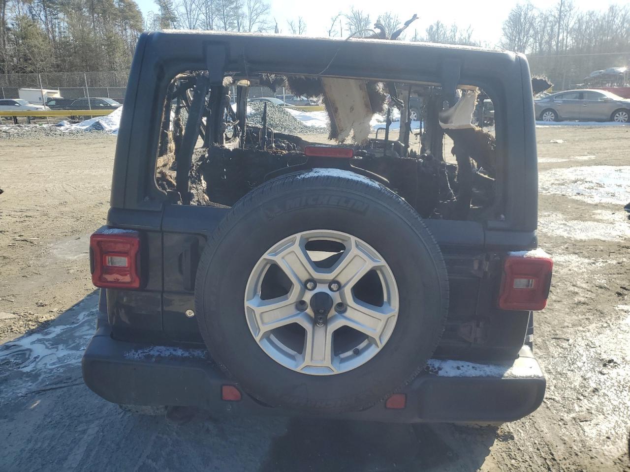 2019 JEEP WRANGLER U - Image 6