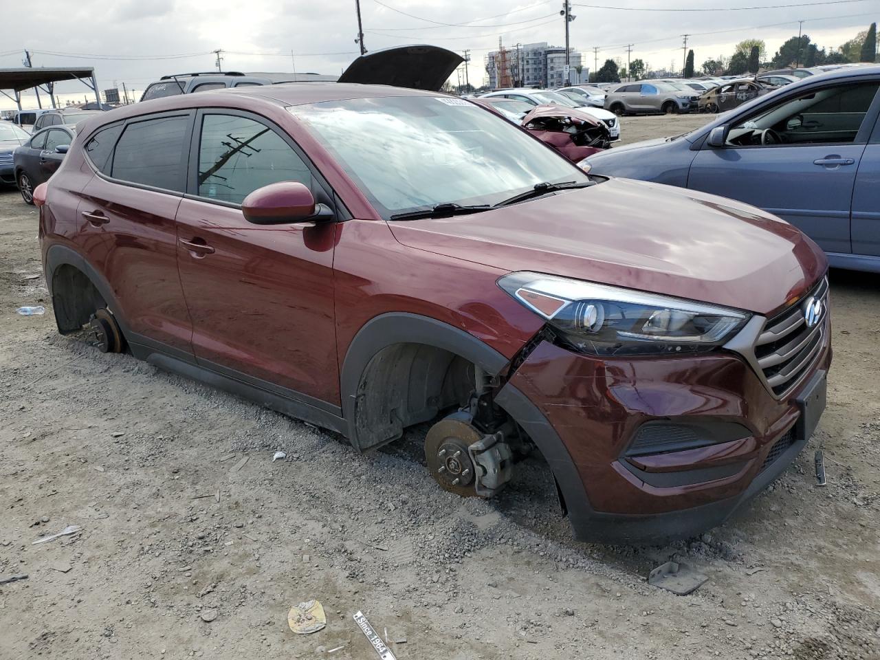 2016 HYUNDAI TUCSON SE - Фото 4