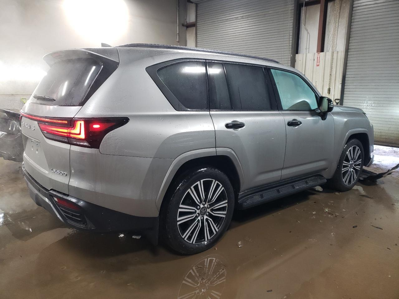 2024 LEXUS LX 600 BAS - Image 3