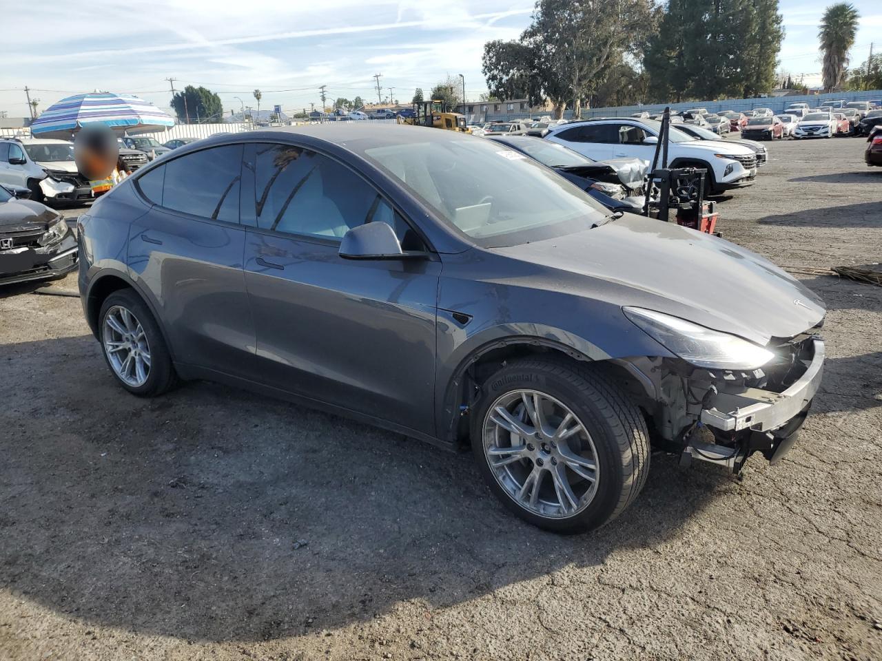 2023 TESLA MODEL Y - Image 4