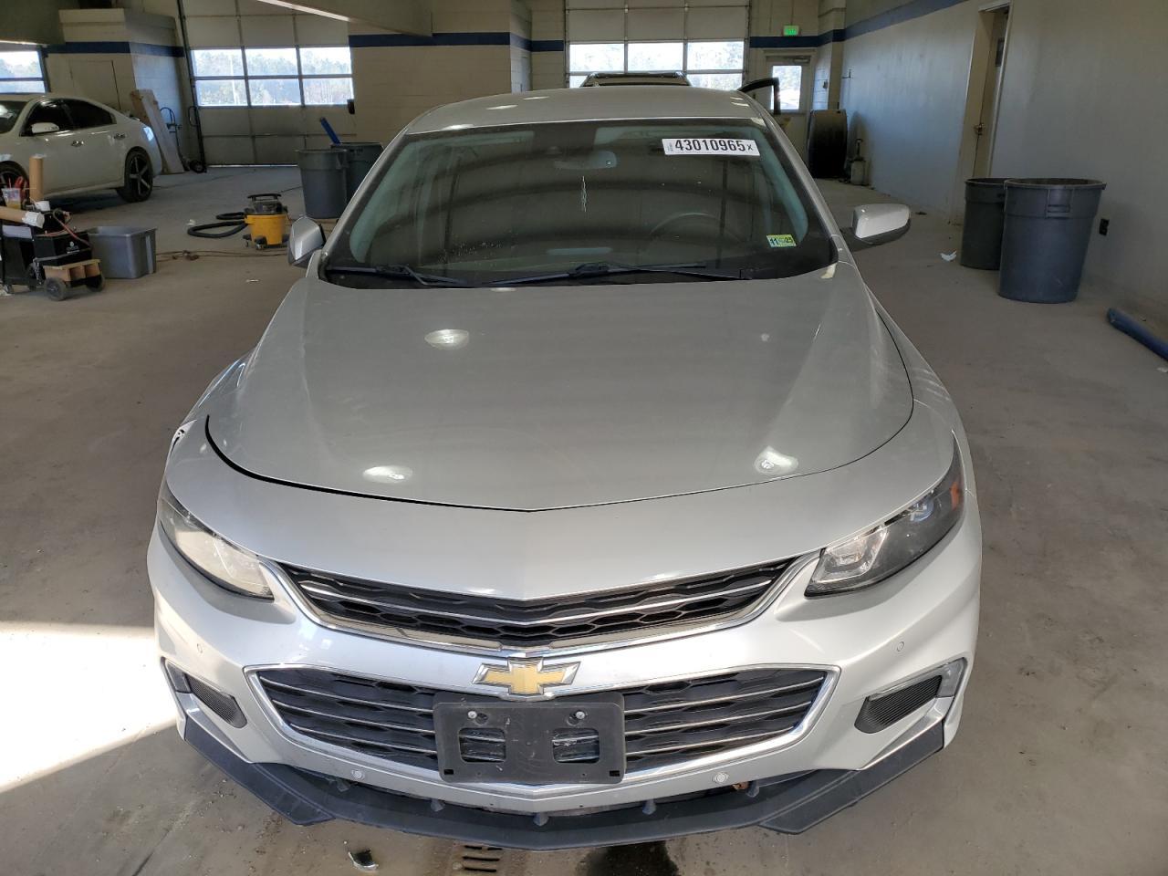 2017 CHEVROLET MALIBU LT - Фото 5