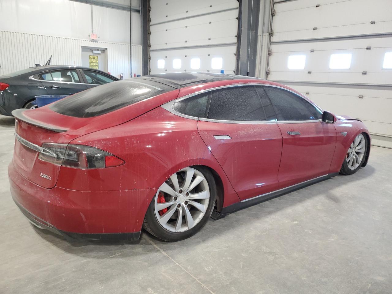 2015 TESLA MODEL S - Image 3