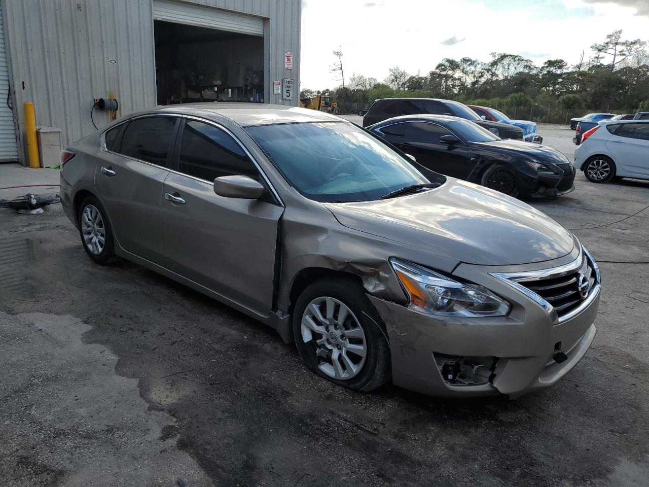 2015 NISSAN ALTIMA 2.5 - Фото 4