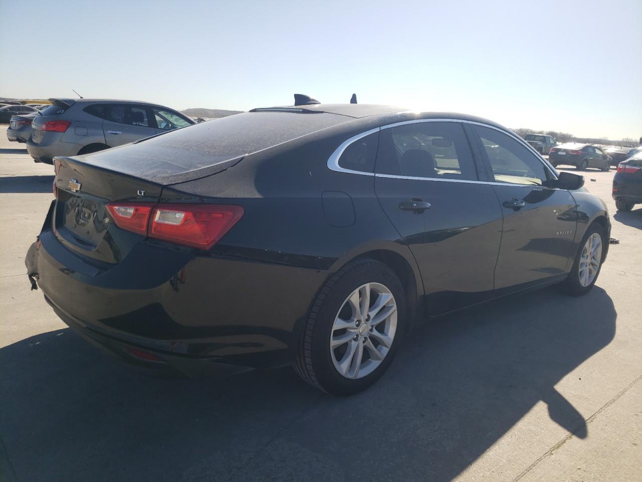 2017 CHEVROLET MALIBU LT - Фото 3