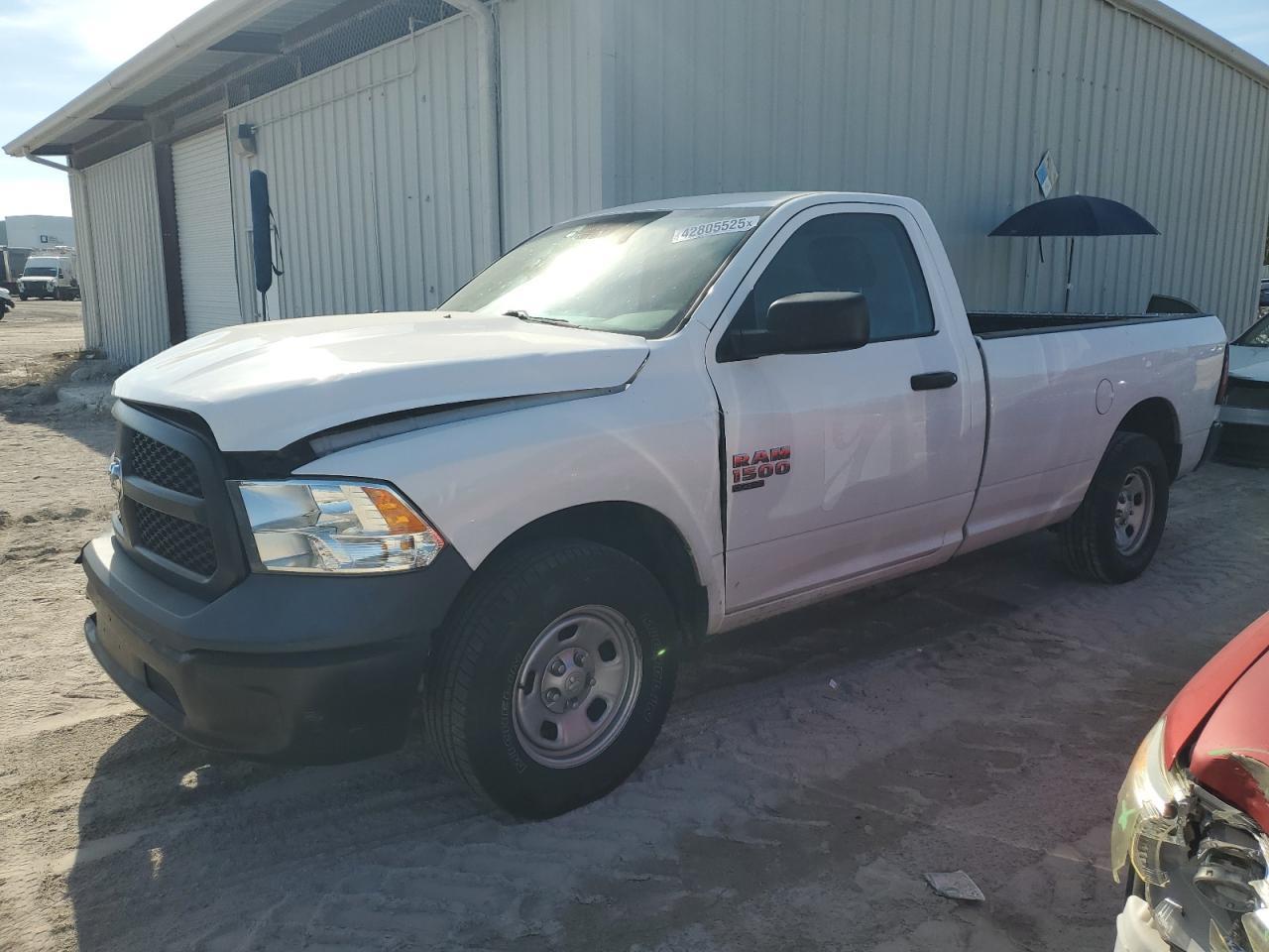 2019 RAM 1500 CLASS