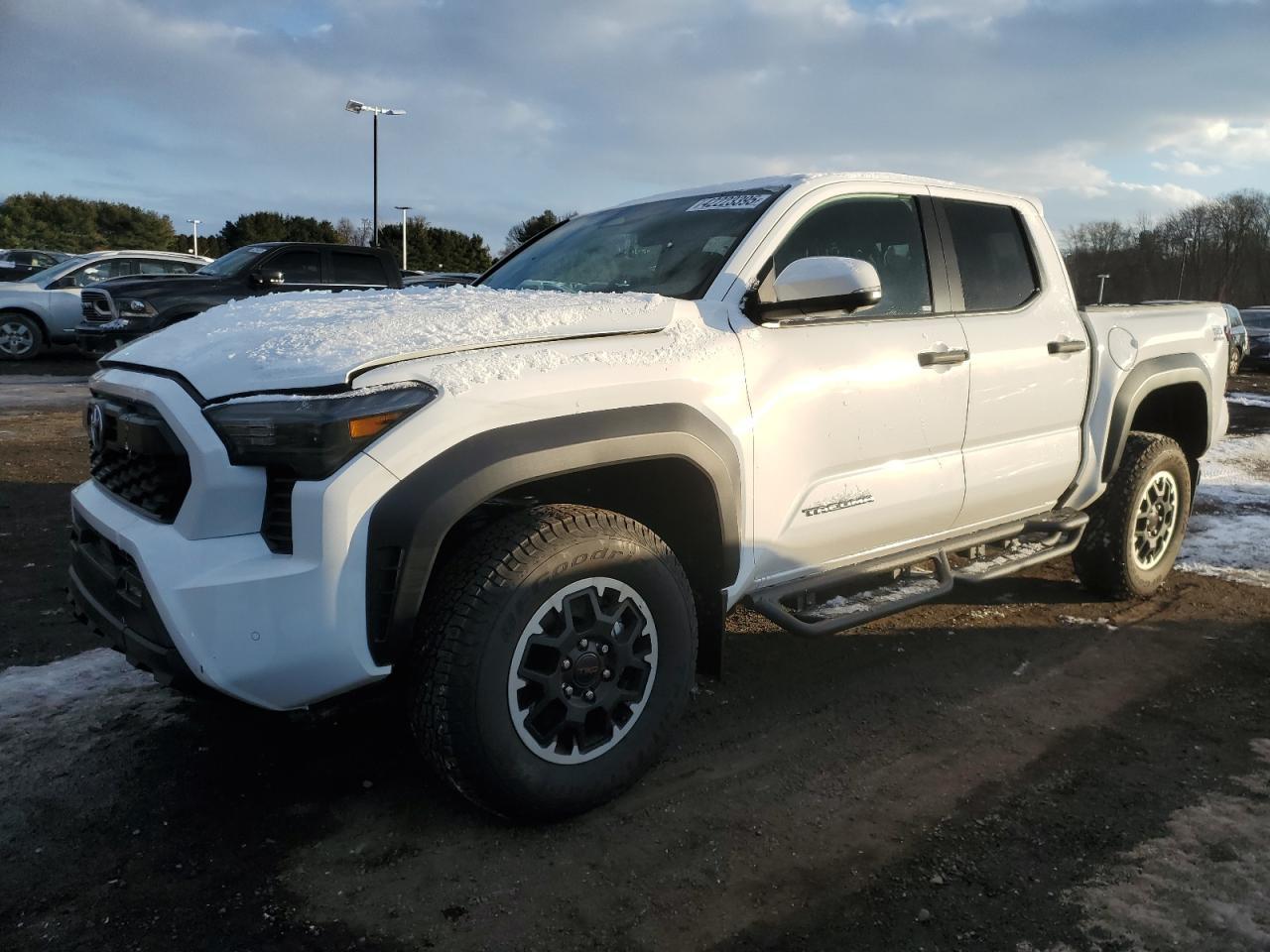2024 TOYOTA TACOMA DOU