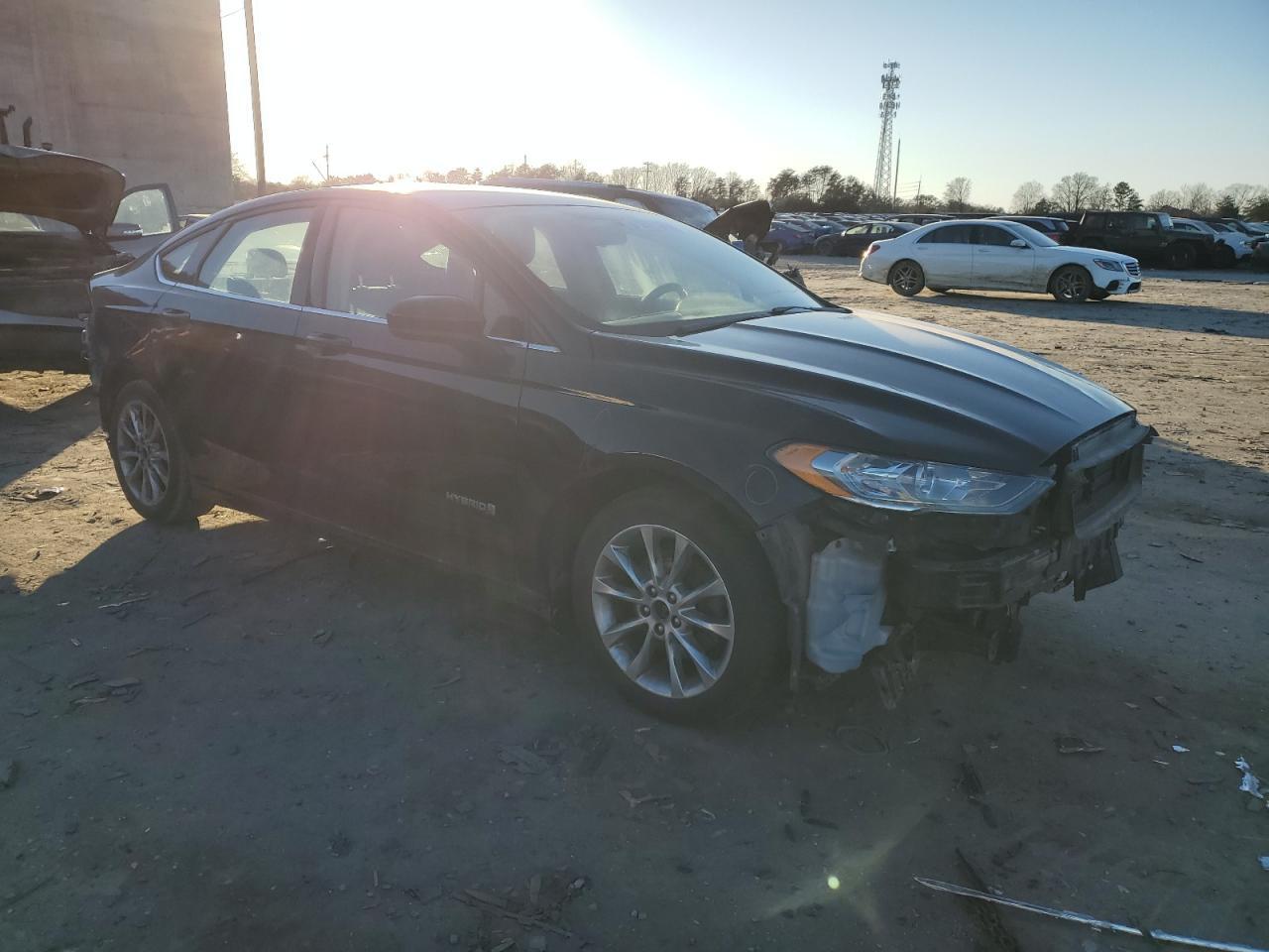 2017 FORD FUSION SE - Фото 4