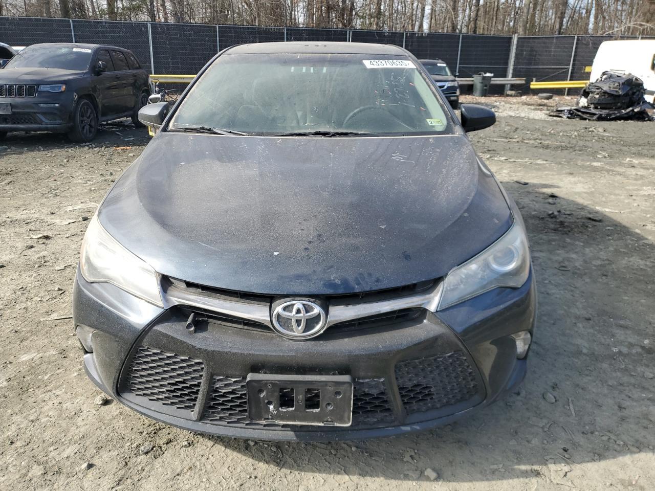 2015 TOYOTA CAMRY LE - Image 5