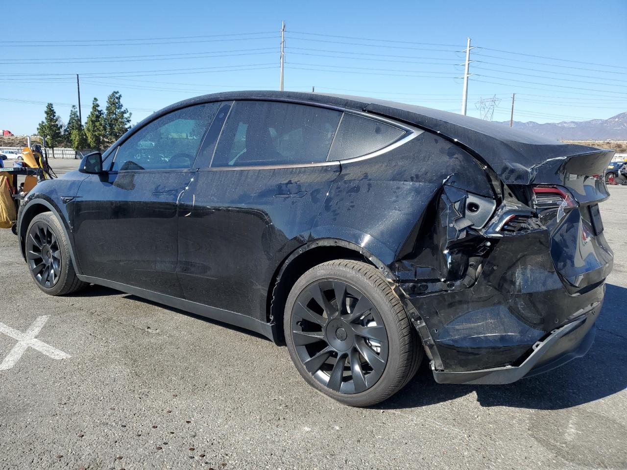 2022 TESLA MODEL Y - Image 2