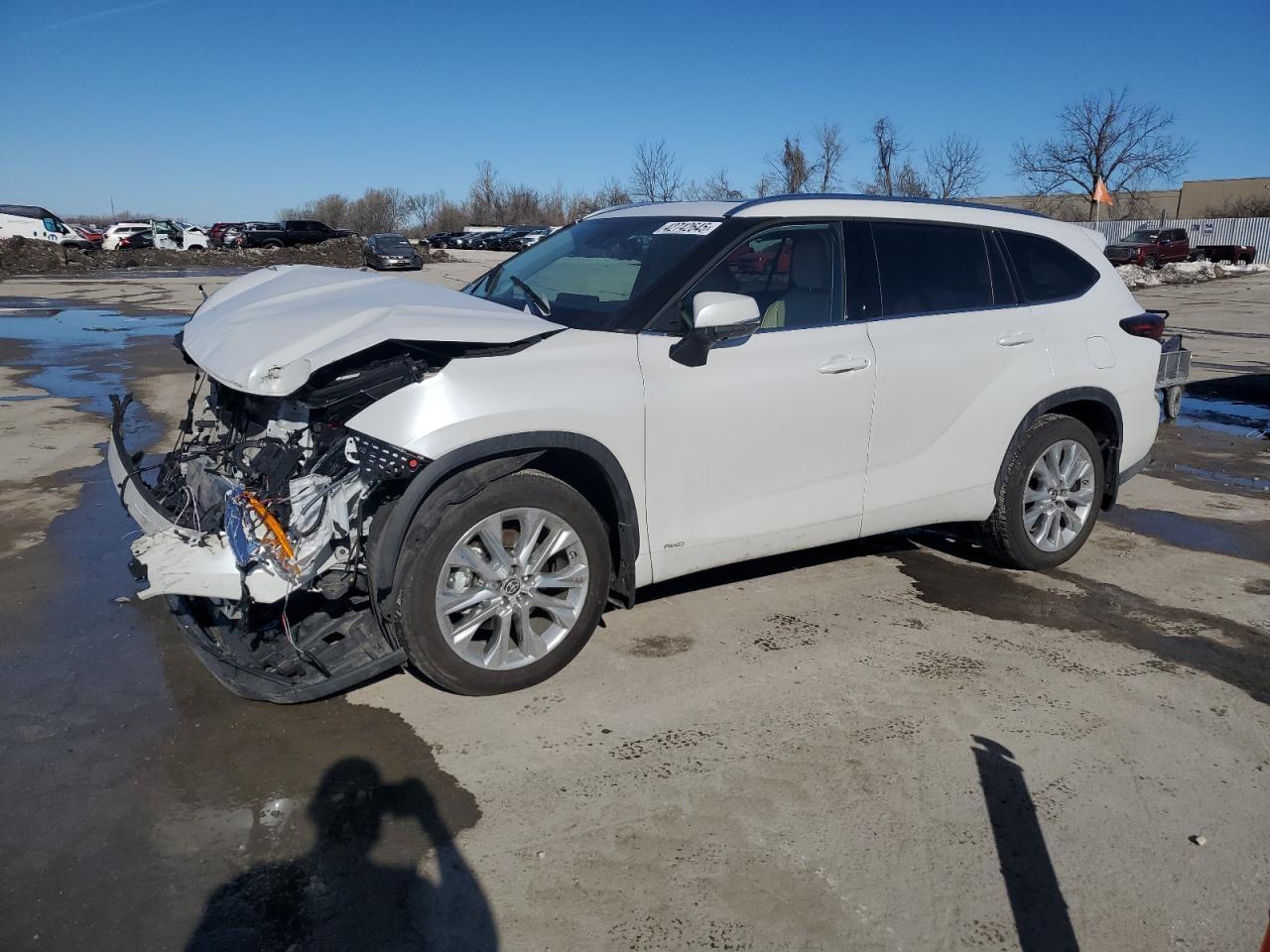 2024 TOYOTA HIGHLANDER