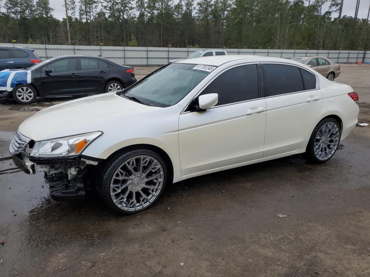 2012 HONDA ACCORD SE