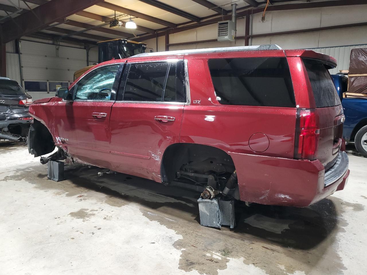 2016 CHEVROLET TAHOE K150 - Фото 2