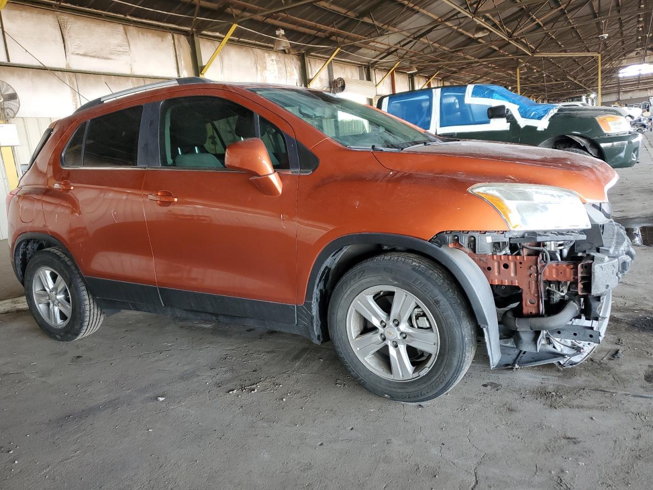 2015 CHEVROLET TRAX 1LT - Фото 4